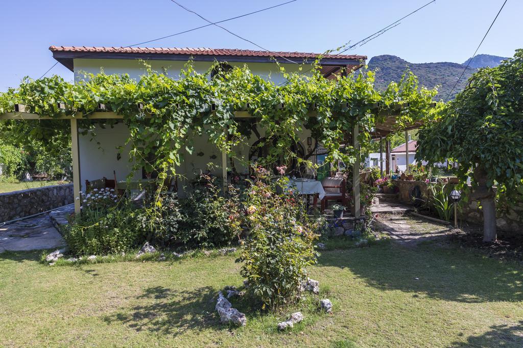 Turkeli Pansiyon Datca Exterior photo